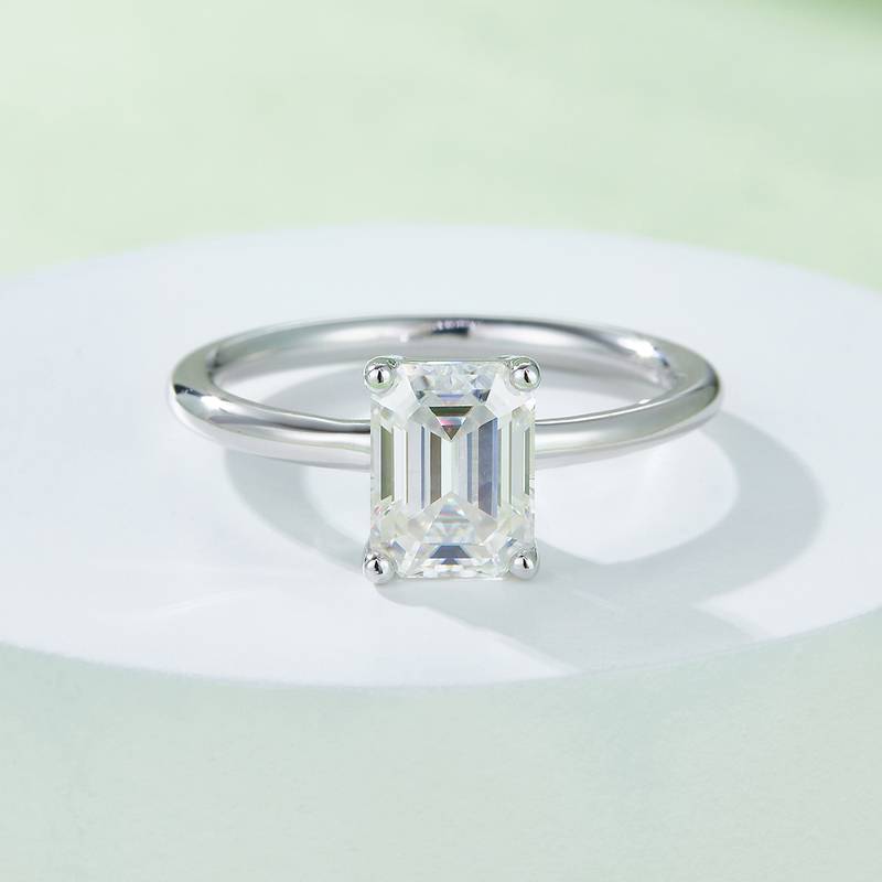 Classic长方形S925银镀白金MoissaniteWomen's Ring3.0ctD级
